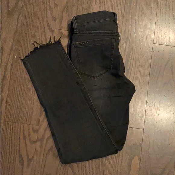 Front seam mid rise black jeans - Picture 3 of 3